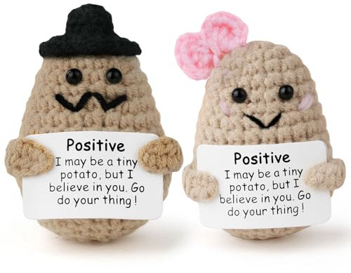 Aolso Lustige Positivitäts-Strickpuppe, 2 Stück gestrickte Puppe mit Positivitätskarte, Glücksgeschenk, lustiges Geschenk, Taschenumarmung, Geburtstagsgeschenk, Party-Dekoration (Kartoffe)