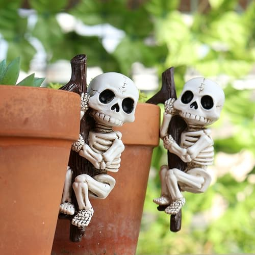 DZAY 2 Stück Gartendeko Blumentopf Hänger Skelett Figuren,Garten Deko Figuren Harz Hängende Skull Statuen Pflanzgefäß Halloween Dekorationen,Klettern Skelett Blumentopf Hugger für Balkon Deko Draußen