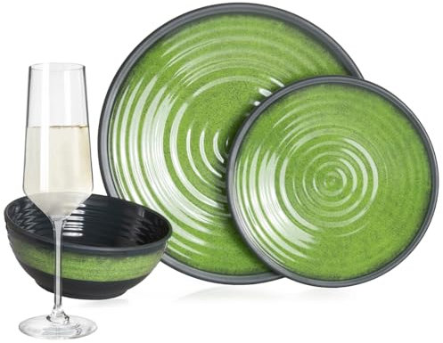 Vaisselle de camping en mélamine pour 4 personnes Vert pierre + 4 verres à champignons Milano