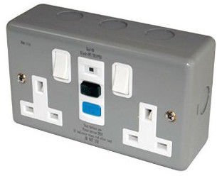Europa Components RCD13AMC-AZ Metal Clad RCD 13A Double Socket Switched, Multi-Colour