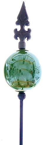 ETC dekorativer ausgefallener Gartenstecker mit grün glänzender Keramikkugel und stilisierter Lilienspitze als tolle Gartendeko