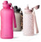 MAMEIDO Gourde 2l avec Paille & Marqueur de Temps de Motivation, Gourde Sport avec Dragonne, Gourde Enfant étanche, Bouteille d'eau sans BPA, Water Bottle (Glow Couture, 2000ml)