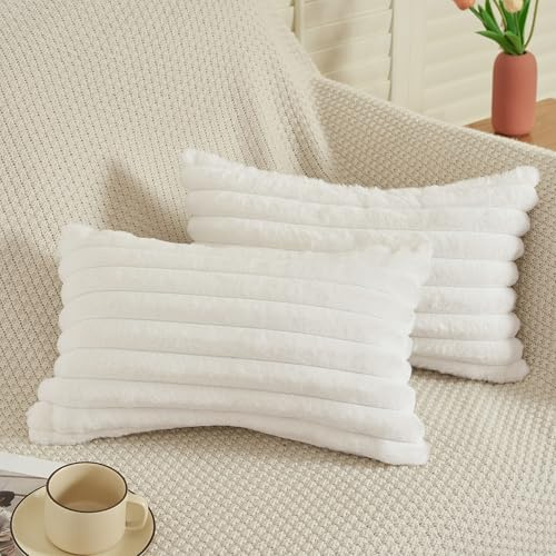 ORANIFUL Weiß 30x50 Fell Kissenbezüge Set 2-teilig Kuschelkissen Rechteckig Flauschig Kissenhülle Streifen Design Kissen Hülle für Sofa Couch Bett Weicher Fake Fur Bezug Moderne Dekokissen