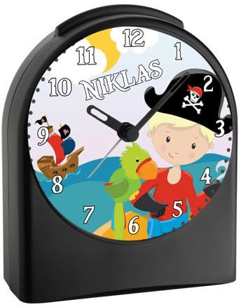 CreaDesign, WU-50-1014, Pirat nah, analog Kinderwecker schwarz, Funkwecker ohne Ticken, mit Licht, personalisiert mit Namen, 9,6 x 5,5 x 11,9 cm, 104 g