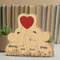 Drawelry Personalisiert Elefanten Holzpuzzle Dekoration mit 2–8 Familien Umarmen Namen Gravur Statue Ornamente Holz Tier Skulptur Puzzles Home Dekor Geschenke für Familie Freund Paar Papa Mama (B3)