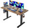 Cubiker 140 x 60 cm Schreibtisch Höhenverstellbar Elektrisch, Stehpult T-Beine aus Stahl mit Funktions-Memory-Steuerung, Anti-kollisions System, Braun Tischplatte