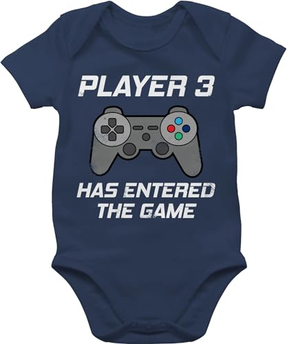 Baby Body Kurzarm - Zur Geburt - Player 3 has entered the game I Zocker Schwangerschaft verkünden Gamer - 12/18 Monate - Navy Blau - werdende eltern geschenk geschenke für babys born nerd bodys