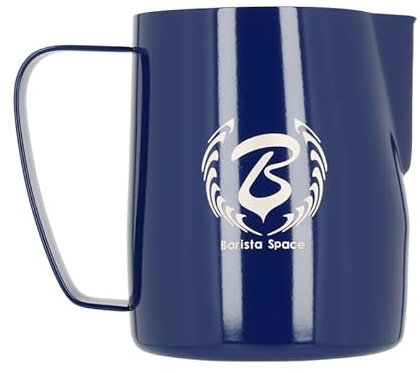 Barista Space Jarra de leche plateada pulida, ideal para latte art con boquilla precisa, ligera y manejable, recomendada por campeones del mundo, color azul plateado, 600 ml
