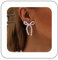 Atentuyi Boho Perle Bogen Ohrstecker - Weiße Perle Ohrringe für Braut & Vintage Hochzeit
