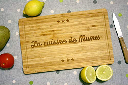 Planche à découper personnalisée en bois (bambou), gravée avec votre texte. Cadeau personnalisable. Forme rectangulaire.