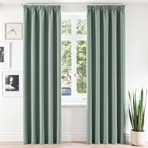 Vangao Gardinen mit Kräuselband Wohnzimmer H220xB140cm 2er Set, Salbeigrün | Gardinen Blickdicht Kurz für Schienensystem, Schlafzimmer Kinderzimmer Küche Fenster, Modern Blackout Curtains Grün 220 lang