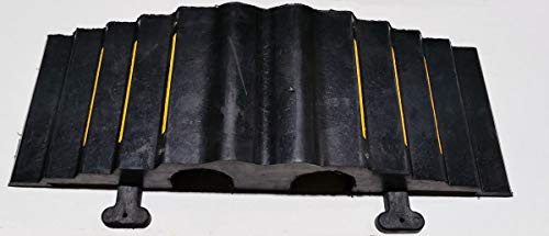 tecuro 393980 Schlauchbrücke, L850 x B300 x H140 mm, für 2 Schläuche bis 3 1/2 Zoll, Vollgummi - schwarz