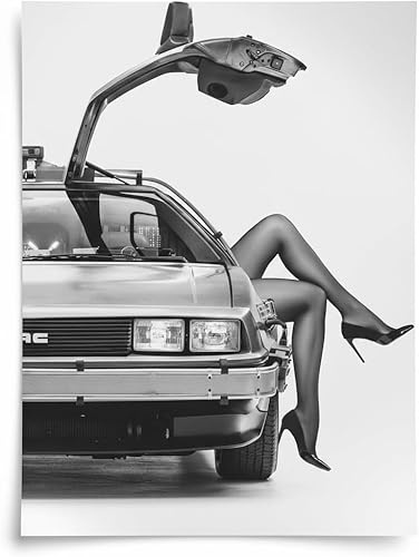 Close Up David Drake Kunstdruck The Future Is Female DeLorean Schwarz-Weiß Fine Art auf Papier, gerahmt oder ungerahmt, 50 cm x 70 cm, ungerahmt