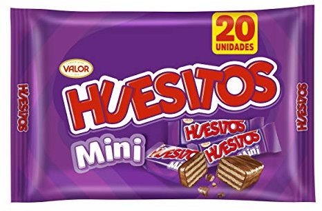Huesitos Mini - Barritas de Barquillo en versión Mini cubierto de Chocolate con Leche y con relleno de Cacao. Bañados en Delicioso Chocolate - 20 x 13.5 Gramos, 0.27 Kilogramos.