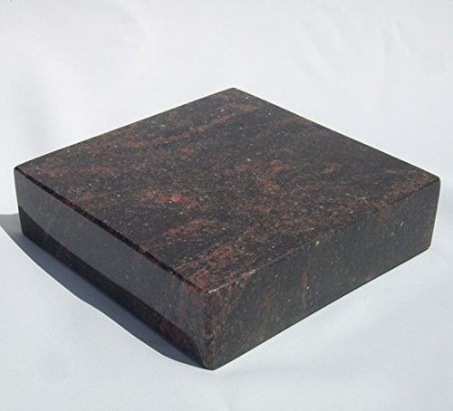 designgrab Lampen- und Vasensockel eckig 20x20x5 cm aus Granit Aurora für Grabvase oder Grablampe
