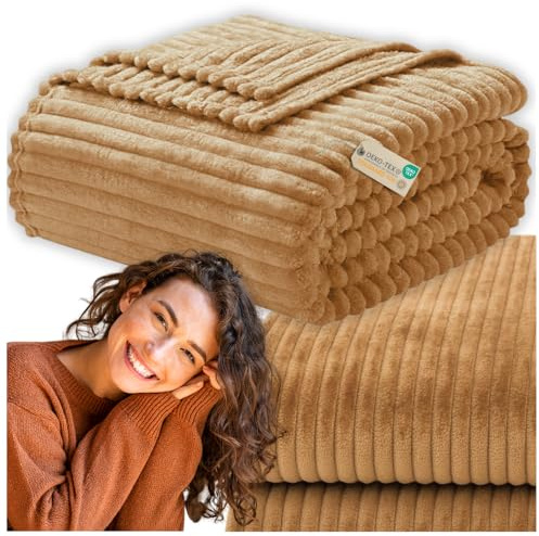 ZOLTA Kuscheldecke 200x220 cm Hellbraun (geprägt) Wohndecke Tagesdecke Sofaüberwurf warm weich dick geprägtes Muster Oeko-TEX pflegeleicht Geschenk Wohnzimmer Schlafzimmer Skandinavisch Polyester