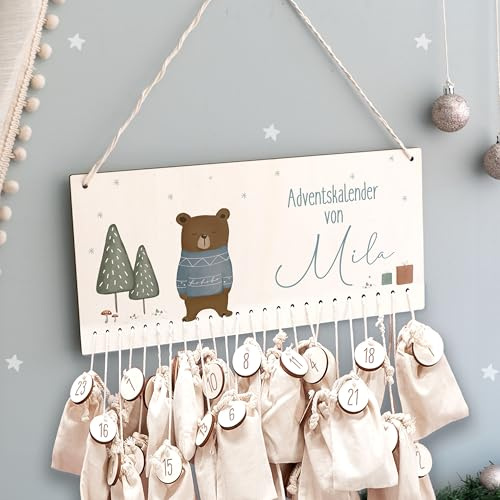Adventskalender Personalisiert für Kinder | Advent Kalender zum befüllen aus Holz | Wandmontage Weihnachtskalender DIY mit Namen | hellomini (Bär Druck)