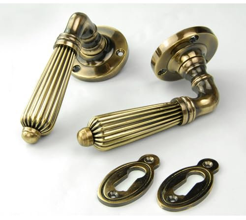 UNDERGROUND PARTS Jones & Grey Regency Reeded Solid Brass Lever Door Handles on Rose - Antique Brass (Lock Handles Oval)