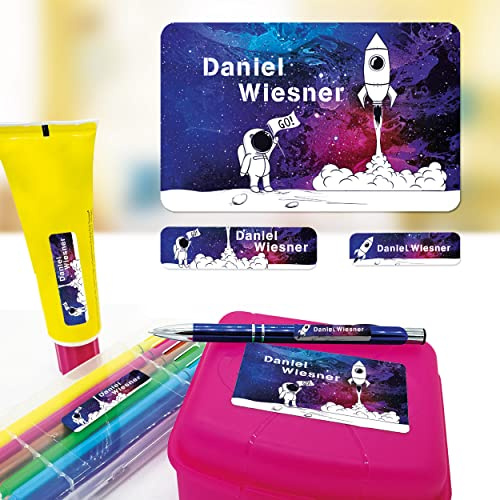Namensaufkleber Astronaut Rakete personalisiert 79 Sticker Schule Kita | Set in 3 Größen für Stifte Brotdose Trinkflasche Bücher Hefte Federmappe Schulranzen Kindergarten Eigentum Alltag