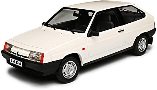 KK-Scale Lada Samara Forma VAZ 2108 Weiss 1. Generation 1984-2004 1/18 Modell Auto