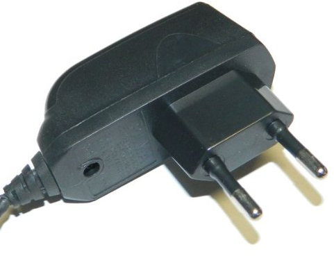 MG Ladegerät Ladekabel Netzteil für NOKIA 1110 1112 1600 2100 2300 2310 2600 2610 6220 6230 6230i 6260 6310 6310i 6510 6600