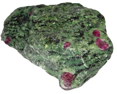 Rubin Zoisit Rohstein Rohstück gute Steinquailität mit schönen rotem Rubin faustgroß ca. 1 - 1,5 kg.(3484)