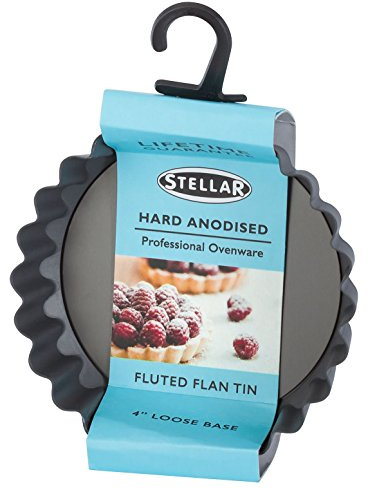 Stellar Fluted Flan Tin with Loose Base, Black, 9 x 2 cm