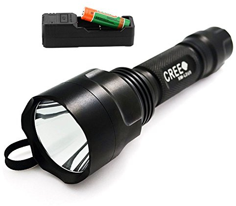 Forrader C8 CREE XM-L2 U3 Super-bright LED Taschenlampe Kit mit einem Stück 18650 Akku und Ladegerät, Schwarz