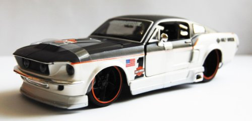 Ford Modellauto Mustang GT, Harley Davidson, Bj. 1967, Maßstab 1:24