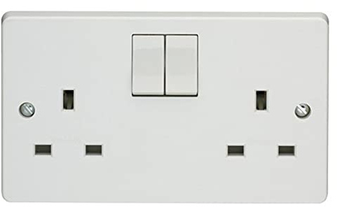 2G SP SWITCHED SOCKET TWIN EARTH 4306 By CRABTREE
