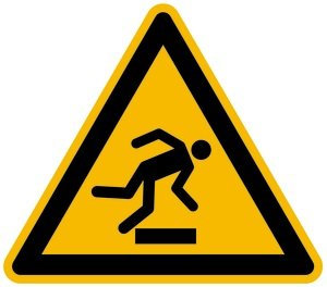 LEMAX® Aufkleber Warnschild, Warnung vor Hindernissen am Boden W007 DIN EN ISO 7010 Folie selbstkl. gelb/schwarz, 100mm