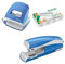 Leitz 5008 NeXXt Series Bürolocher, Metall, bis zu 30 Blatt / Kombi-Set mit Heftgerät + 1000 Klammern extra (hellblau)