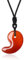 coai Geschenkideen Unisex Japanische Magatama Kommaförmige Horn Anhänger aus Rotem Achat Amulett Glückskette