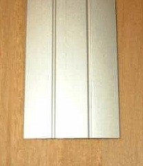 1 Übergangsprofil gebohrt für Laminat & Parkett in Silber