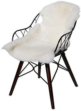 Lammfell Weiß Kurzhaar Wollhöhe 3-4 cm Naturfell 110-120 cm Länge