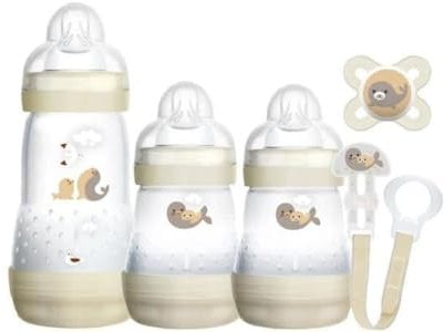 MAM Welcome to The World Set | Baby Gift Set with 3X Feeding Bottles, 0-2 Month Soother and MAM Dummy Clip | Baby Accessories for Newborn | Grey (Various Designs)