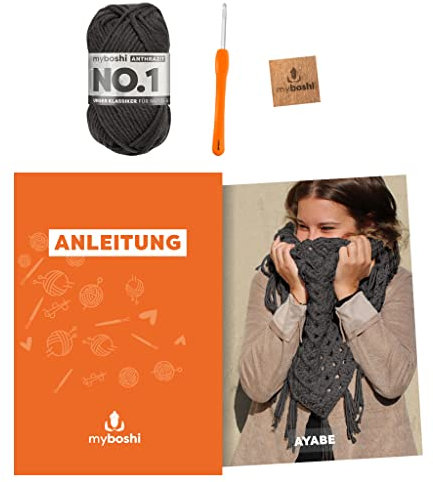 myboshi Häkelset Dreieckstuch Ayabe, inkl. No.1 Wolle, Nadel und Anleitung, Häkelpaket für Anfänger, 30% Merinowolle Anthrazit mit Häkelnadel
