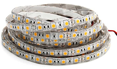 Kanlux 3 Meter Feuchtraum LED Streifen Stripe SMD IP65 für nasse Räume 4,8W/m 3000K warmweiß verlängerbar und alle 5cm kürzbar