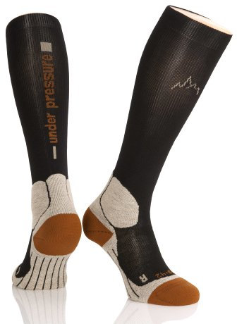 Sport Kompressionsstrumpf 'under pressure' TREKKING- Kompressionsklasse 18-21mmHg (schwarz/braun, 39-42 (Wadenmaß: 30-41cm))