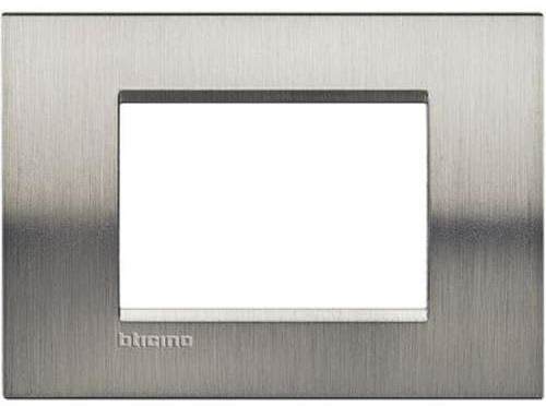 BTicino Livinglight Placca, 3 Moduli, Forma Rettangolare, Grigio (Acciaio)