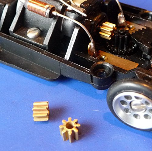 WIM-Slotcar 3-STÜCK Lenkung - Motorritzel Messing für Carrera Servo 140 V2 Autos