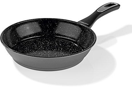 BRATmaxx Keramikpfanne | Robuste Bratpfanne mit zweifacher Antihaftbeschichtung | Karbonstahlpfanne für alle Herdarten inkl. Induktion | Ø 24 cm & hoher Rand | fettarmes Braten & leichte Reinigung
