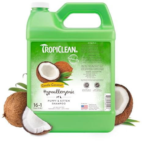 TropiClean Shampoo für Haustiere - Hypoallergen - Reinigt Sanft, Spendet Feuchtigkeit für Empfindliche Haut und Fell I Für Hunde & Katzen I Paraben-, Farb- und Seifenfrei - Sanfte Kokosnuss, 3,78 L