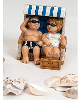 Touristen Pärchen im Strandkorb