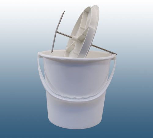Home Brew - Pulpmaster Apple Pulping Tool with 2 Gallon Bucket