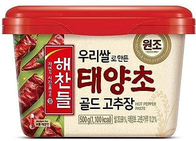 CJ Haechandle Medium Hot Chilli Pepper Paste (Square) Gochujang, Brown, 500 g, (Pack of 1)