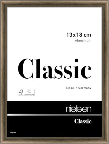 nielsen Bilderrahmen, 13 x 18 cm, Aluminium, Walnuss matt, Fotorahmen zum Auftstellen und Aufhängen im Hoch- & Querformat, Echtglas, Classic