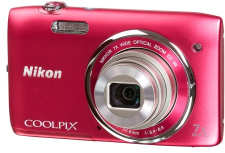 Nikon Coolpix S3500 Digitalkamera (20 Megapixel, 7-Fach optischer Zoom, 6,7 cm (2,7 Zoll) TFT-LCD, bildstabilisiert) pink