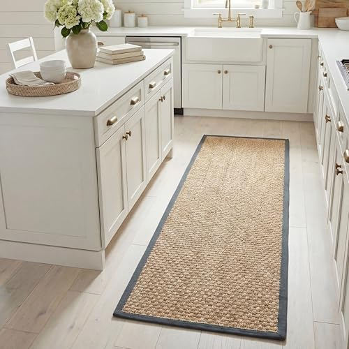 SAFAVIEH Natural Fiber Collection Runner Rug - 2'6 x 6', Natural & Dark Grey, Seagrass, Basketweave Pattern with Border (NF114Q)