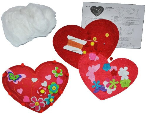 alles-meine.de GmbH Bastelset: Plüschtier - Filz Herz/verliebt zum Sticken, Nähen per Hand Komplett Set filzen - Filzset zum Basteln Handarbeiten mit Zubehör Herzen Liebe